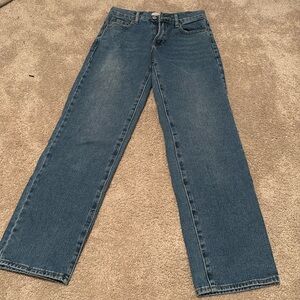Low rise baggy straight leg boyfriend jeans